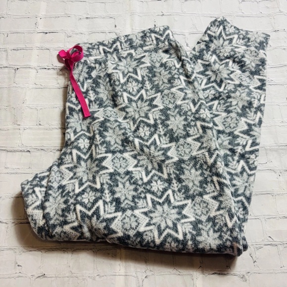 Cuddl Duds Other - Cuddl Duds Womens Fleece Jogger Pajama Pant L Snowflake Gray Lounge Cozy Soft